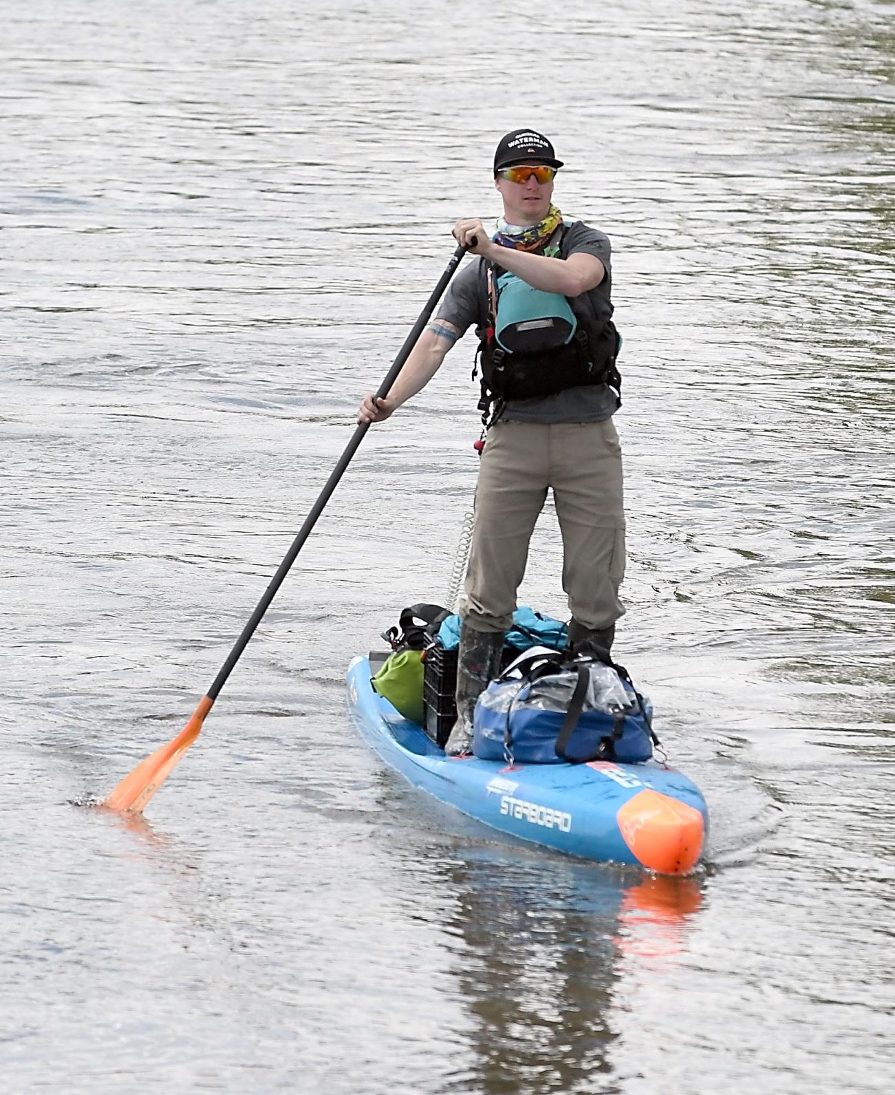 Minnesota River paddleboarder 3